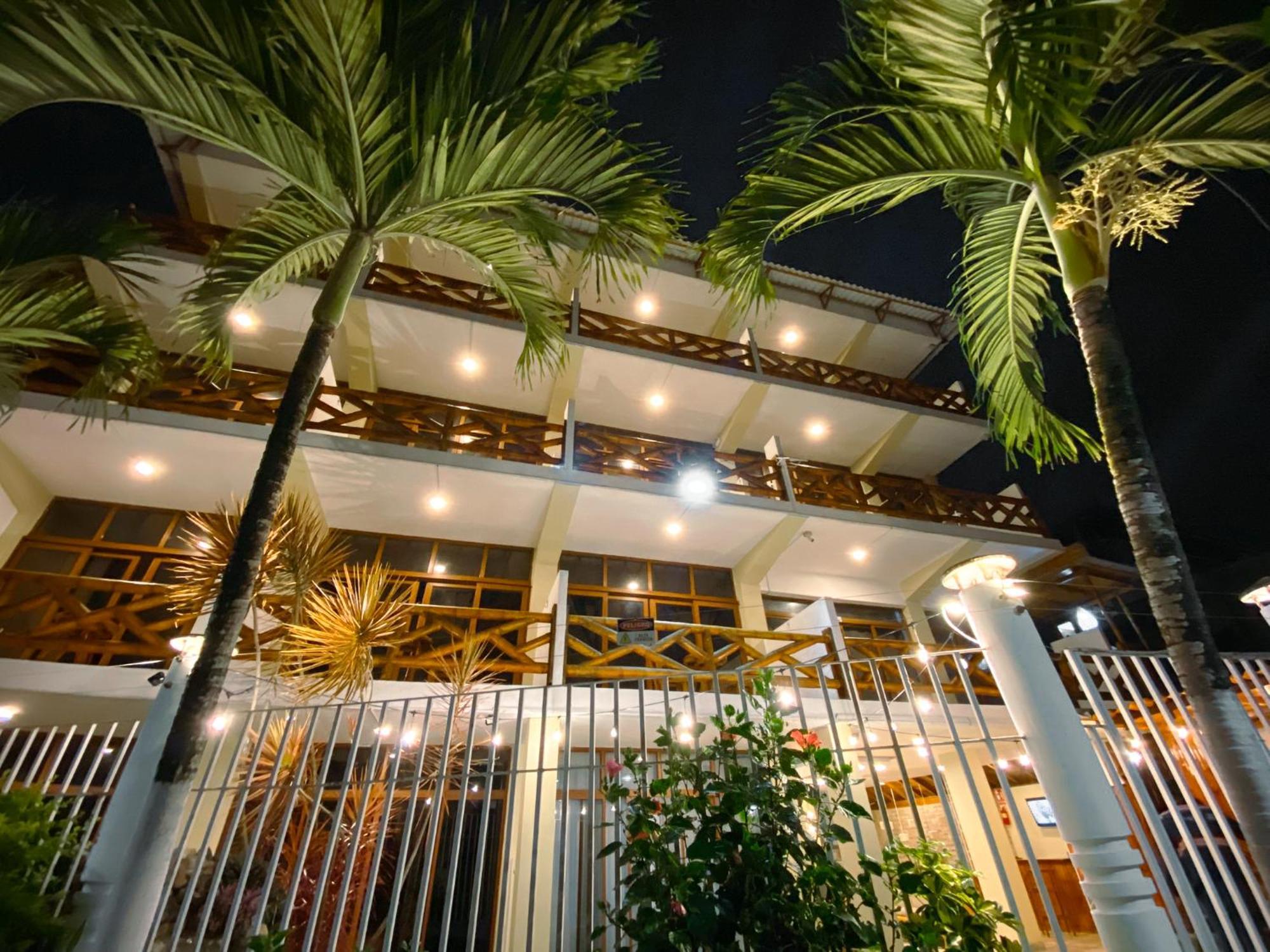 Hotel Sol Y Playa Montañita Екстериор снимка