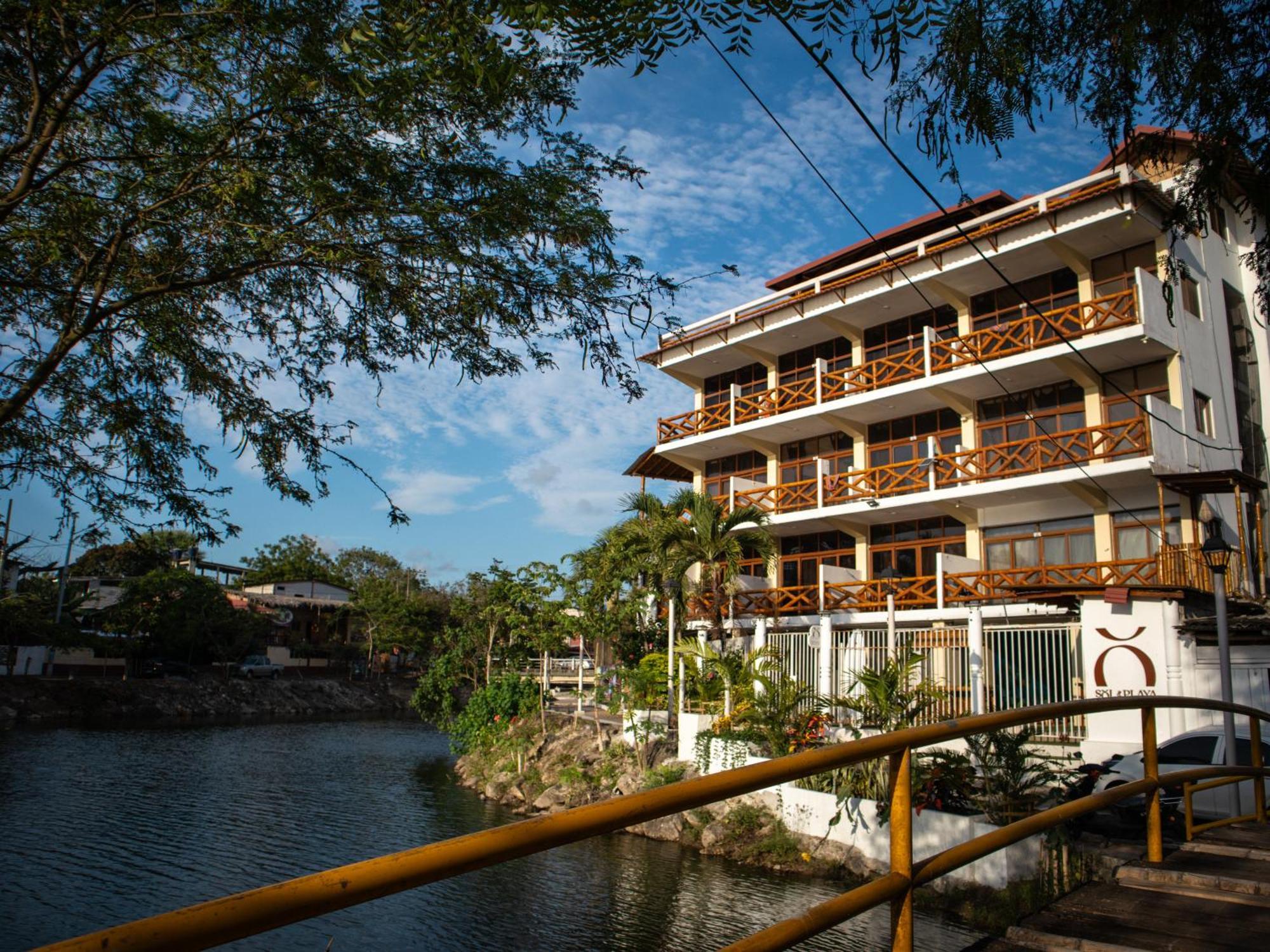 Hotel Sol Y Playa Montañita Екстериор снимка
