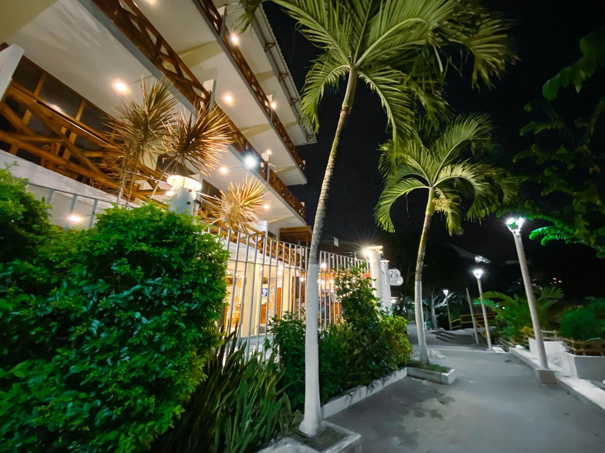 Hotel Sol Y Playa Montañita Екстериор снимка